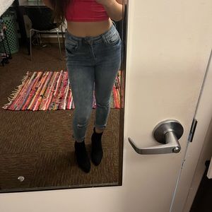 Light Washed Ripped Jeans